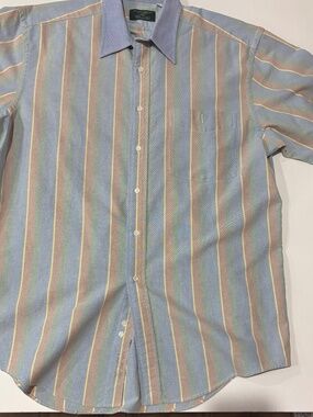 Men’s Tom James button-up shirt